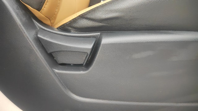 View Mahindra XUV300 Image 10 Used Mahindra XUV300 Image 10