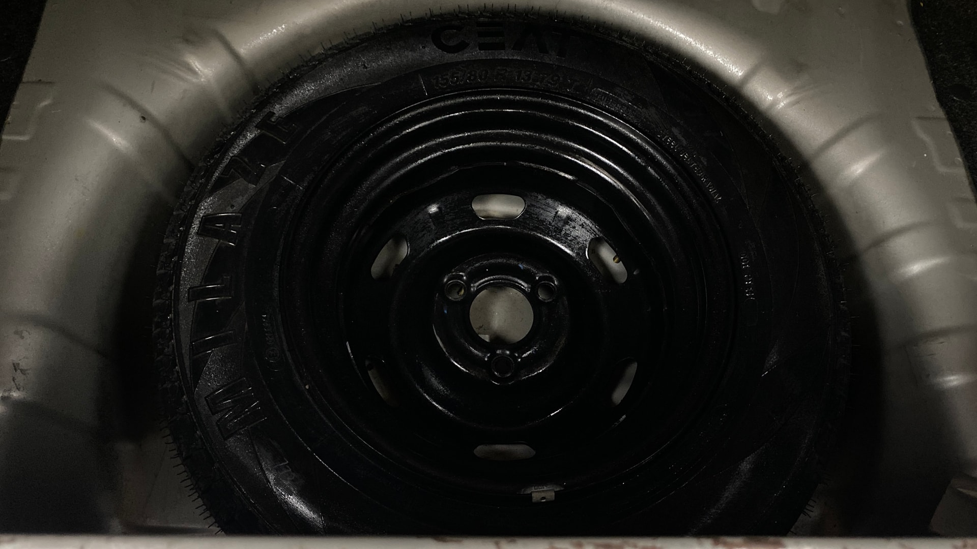 View 2016 Datsun Redi GO S-1.0L BS IV Image 25 Used 2016 Datsun Redi GO S-1.0L BS IV Image 25