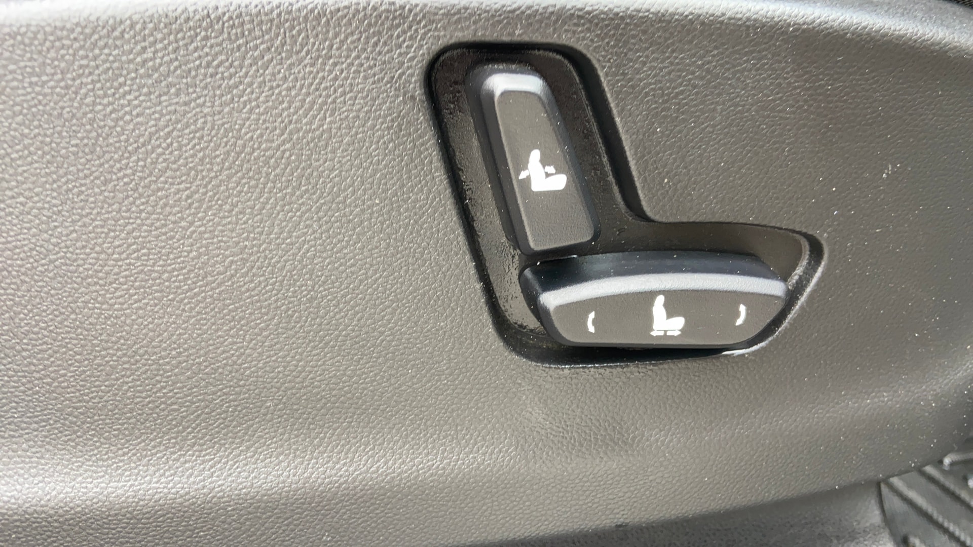 View 2023 MG Hector Sharp Diesel Image 19 Used 2023 MG Hector Sharp Diesel Image 19