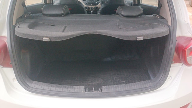 View Hyundai Grand i10 Image 6 Used Hyundai Grand i10 Image 6