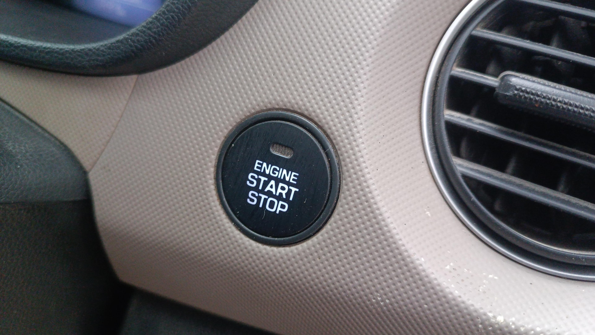 View 2015 Hyundai Grand i10 Asta AT 1.2 Kappa VTVT Image 39 Used 2015 Hyundai Grand i10 Asta AT 1.2 Kappa VTVT Image 39