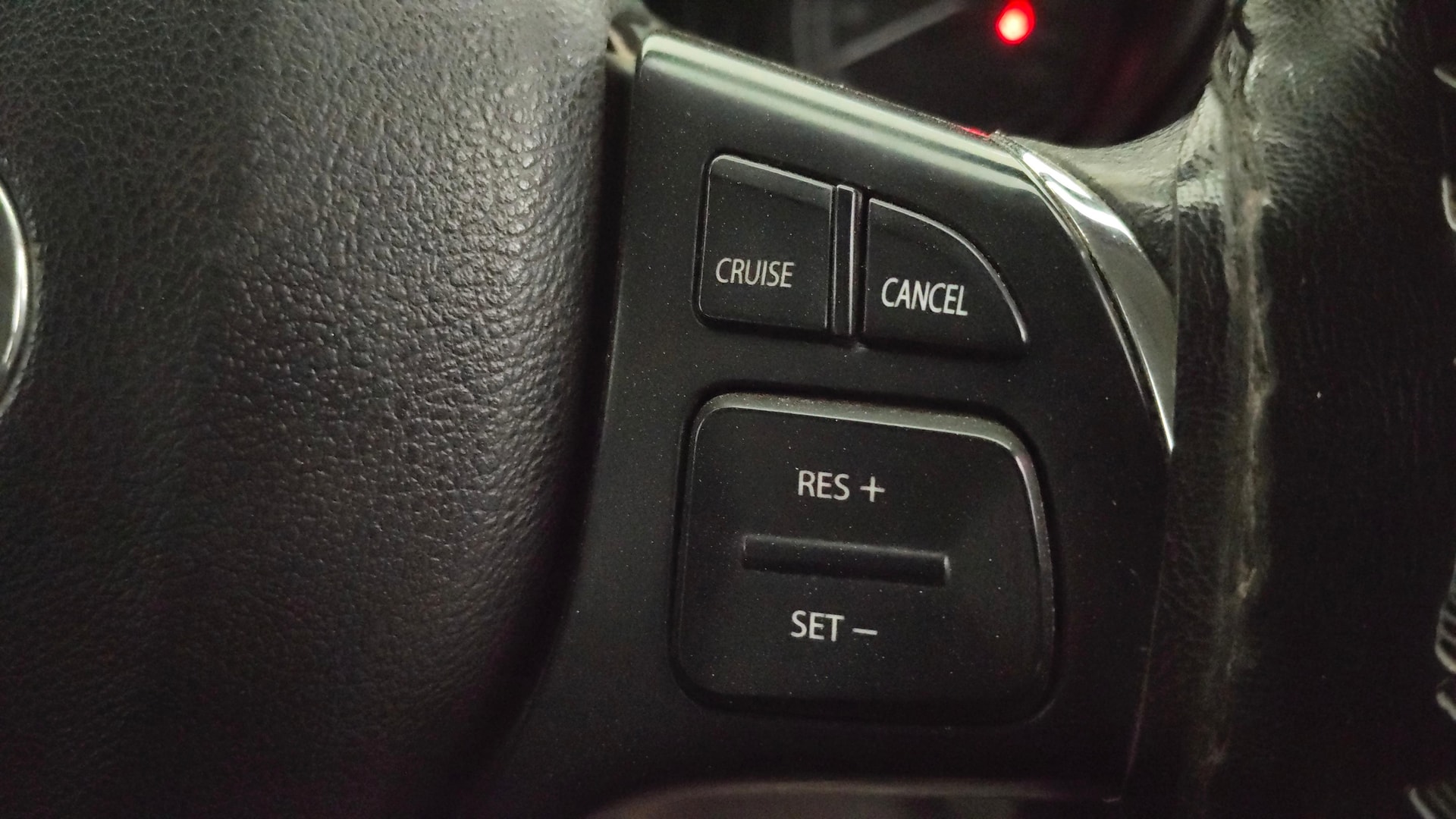 View 2022 Toyota Urban Cruiser High MT Image 3 Used 2022 Toyota Urban Cruiser High MT Image 3