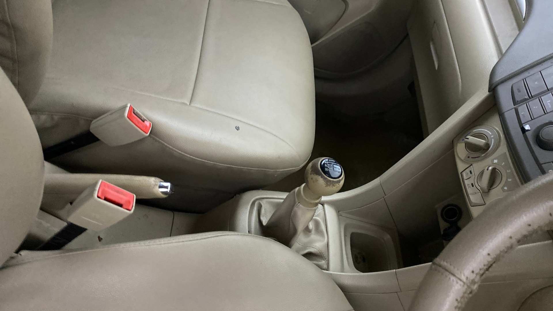 View 2014 Maruti Suzuki 1000 Base Variant Image 39 Used 2014 Maruti Suzuki 1000 Base Variant Image 39