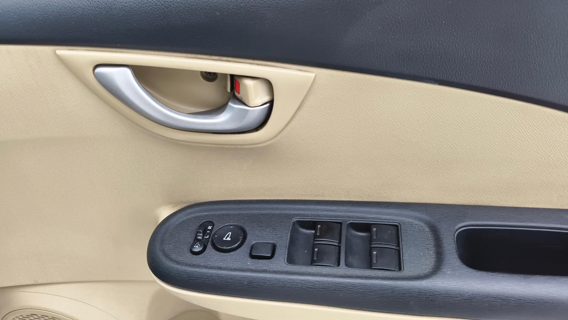 Used 2016 Honda Amaze Used 2016 Honda Amaze