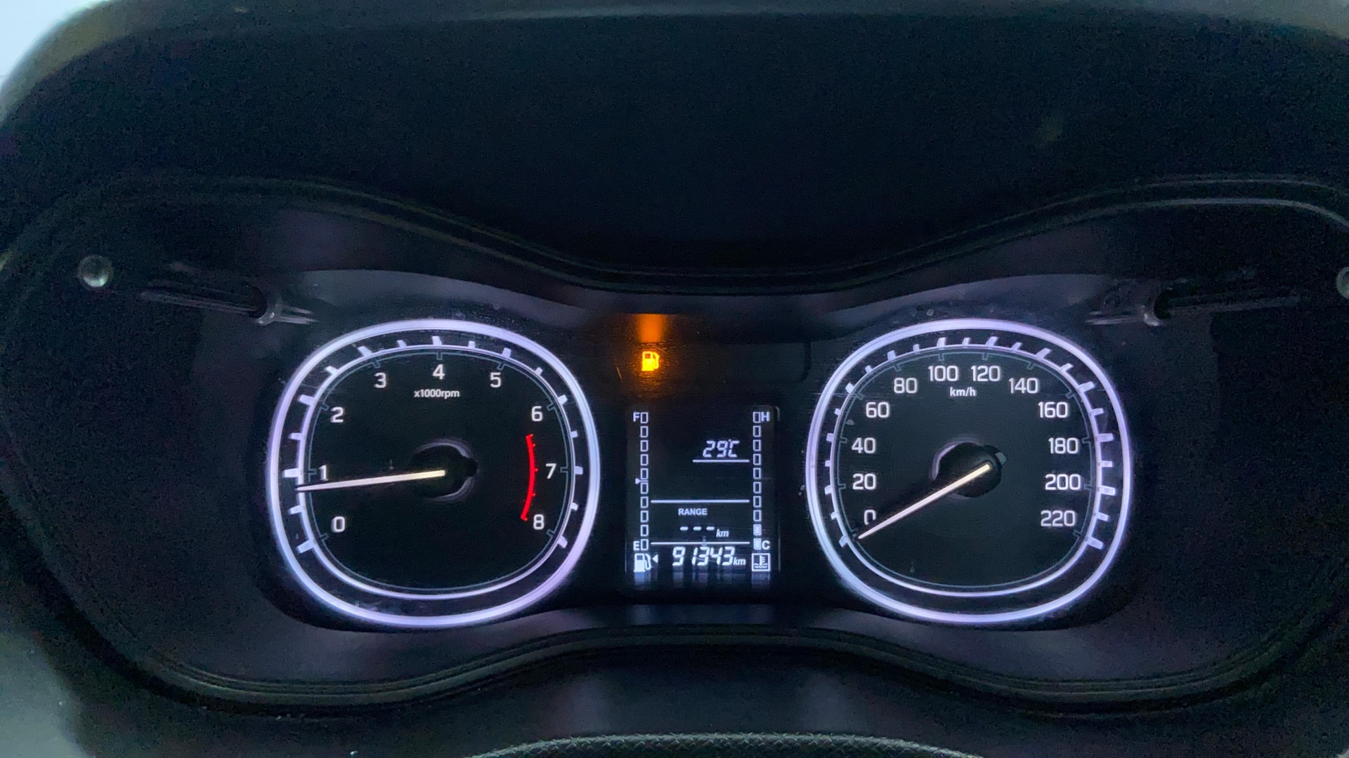 View 2021 Maruti Suzuki 1000 Base Variant Image 35 Used 2021 Maruti Suzuki 1000 Base Variant Image 35