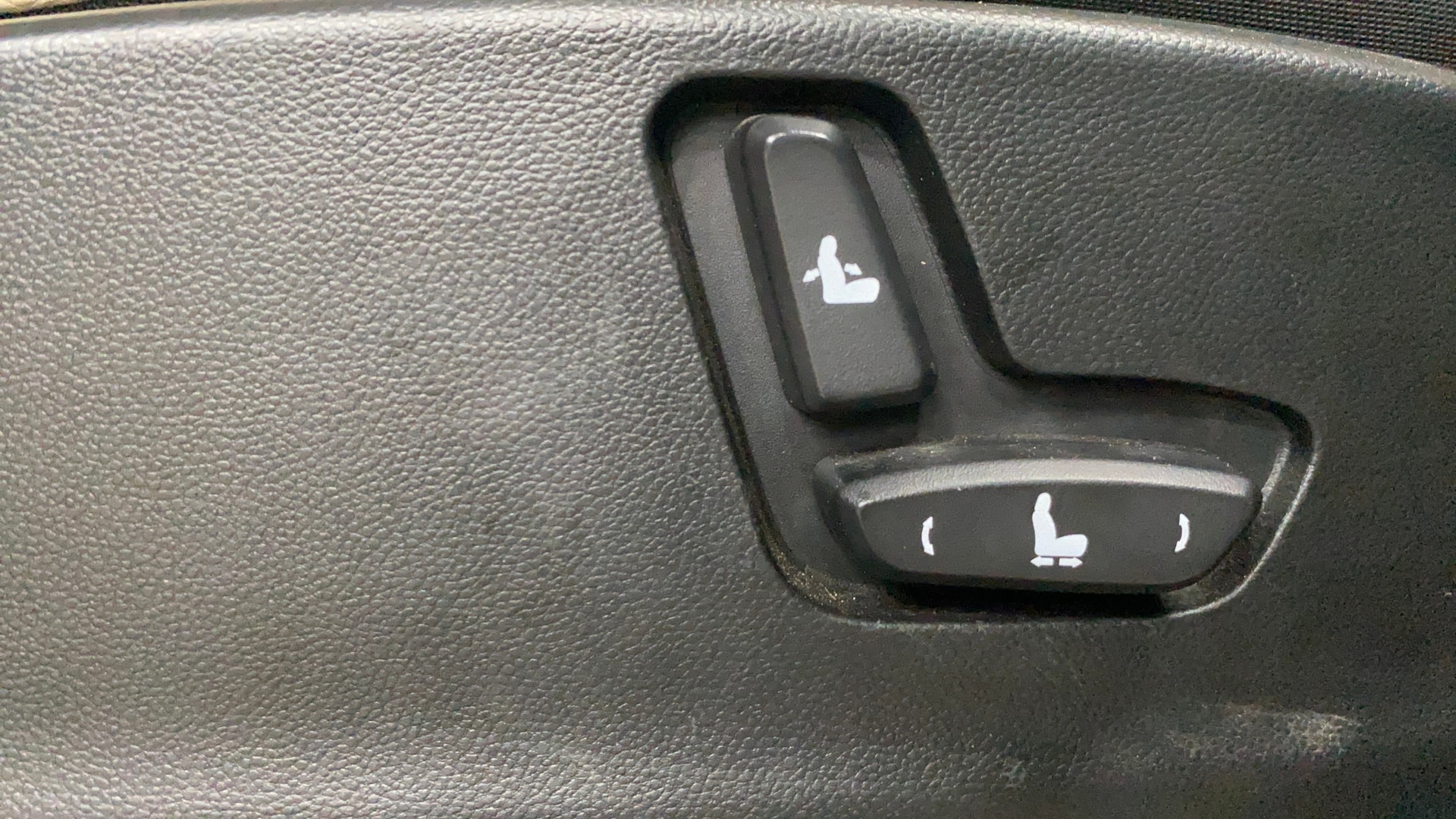 View 2024 MG Hector Sharp Hybrid BS IV Image 11 Used 2024 MG Hector Sharp Hybrid BS IV Image 11