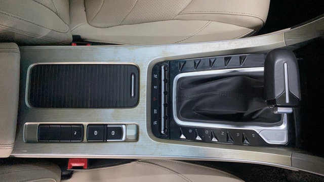 View MG Hector Image 43 Used MG Hector Image 43