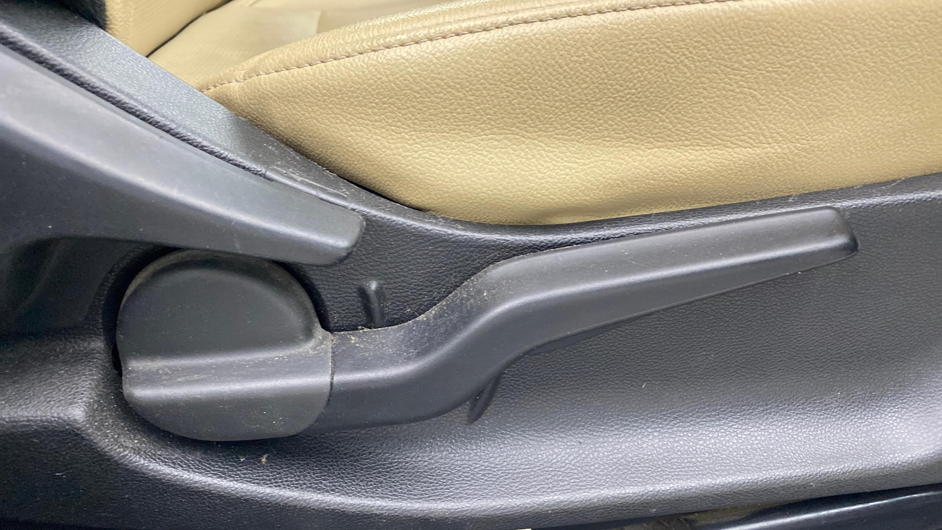View 2021 Honda City ZX CVT Image 19 Used 2021 Honda City ZX CVT Image 19