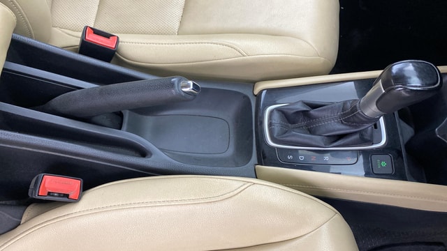 View Honda City ZX Image 41 Used Honda City ZX Image 41