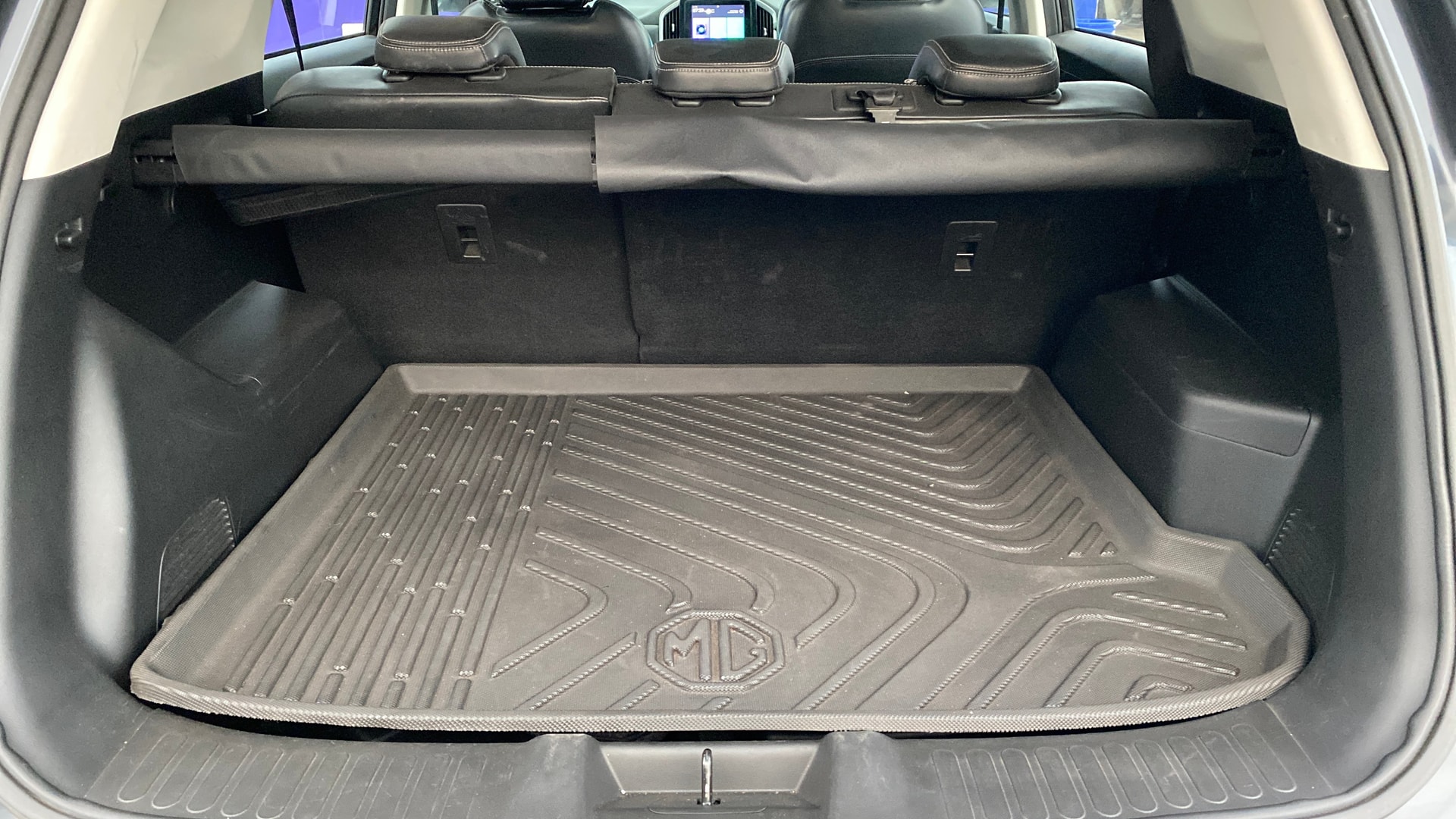 View 2022 MG Hector Sharp Diesel Image 7 Used 2022 MG Hector Sharp Diesel Image 7