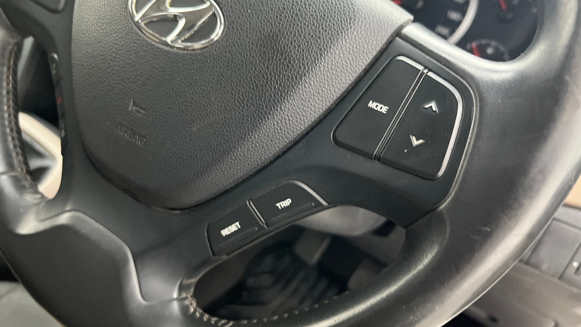 View 2018 Hyundai Grand i10 1.2 Asta Petrol Image 3 Used 2018 Hyundai Grand i10 1.2 Asta Petrol Image 3