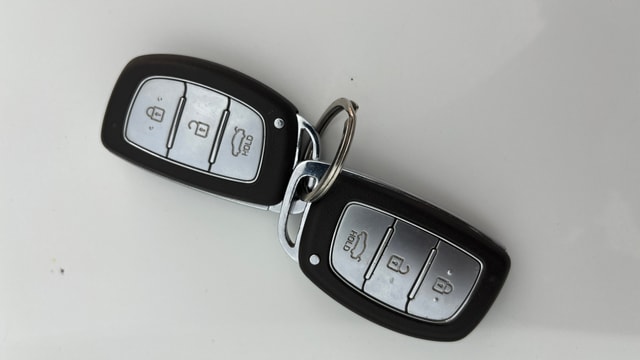 View Hyundai Grand i10 Image 28 Used Hyundai Grand i10 Image 28