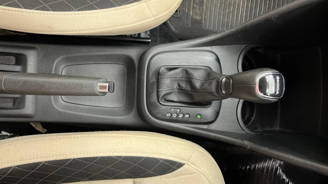 View Skoda Rapid Image 37 Used Skoda Rapid Image 37