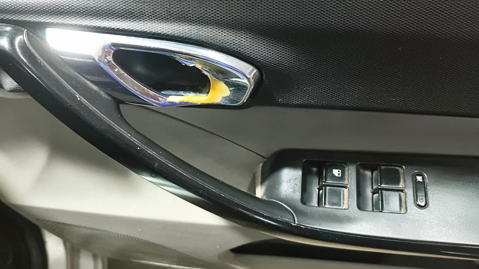 View 2019 Tata Tiago Revotorq XB Image 33 Used 2019 Tata Tiago Revotorq XB Image 33