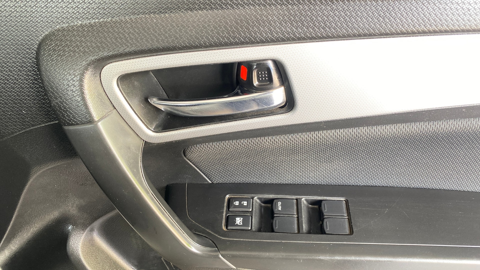 View 2021 Maruti Suzuki 1000 Base Variant Image 39 Used 2021 Maruti Suzuki 1000 Base Variant Image 39