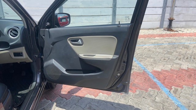 View Maruti Suzuki Alto K10 Image 32 Used Maruti Suzuki Alto K10 Image 32