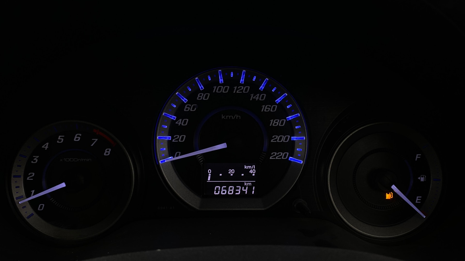View 2013 Honda City ZX MT Diesel Anniversary Edition Image 33 Used 2013 Honda City ZX MT Diesel Anniversary Edition Image 33