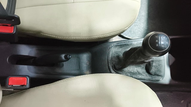 View Hyundai EON Image 37 Used Hyundai EON Image 37