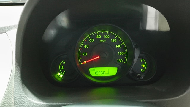 View Hyundai EON Image 33 Used Hyundai EON Image 33