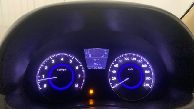 View Hyundai Fluidic Verna Image 34 Used Hyundai Fluidic Verna Image 34