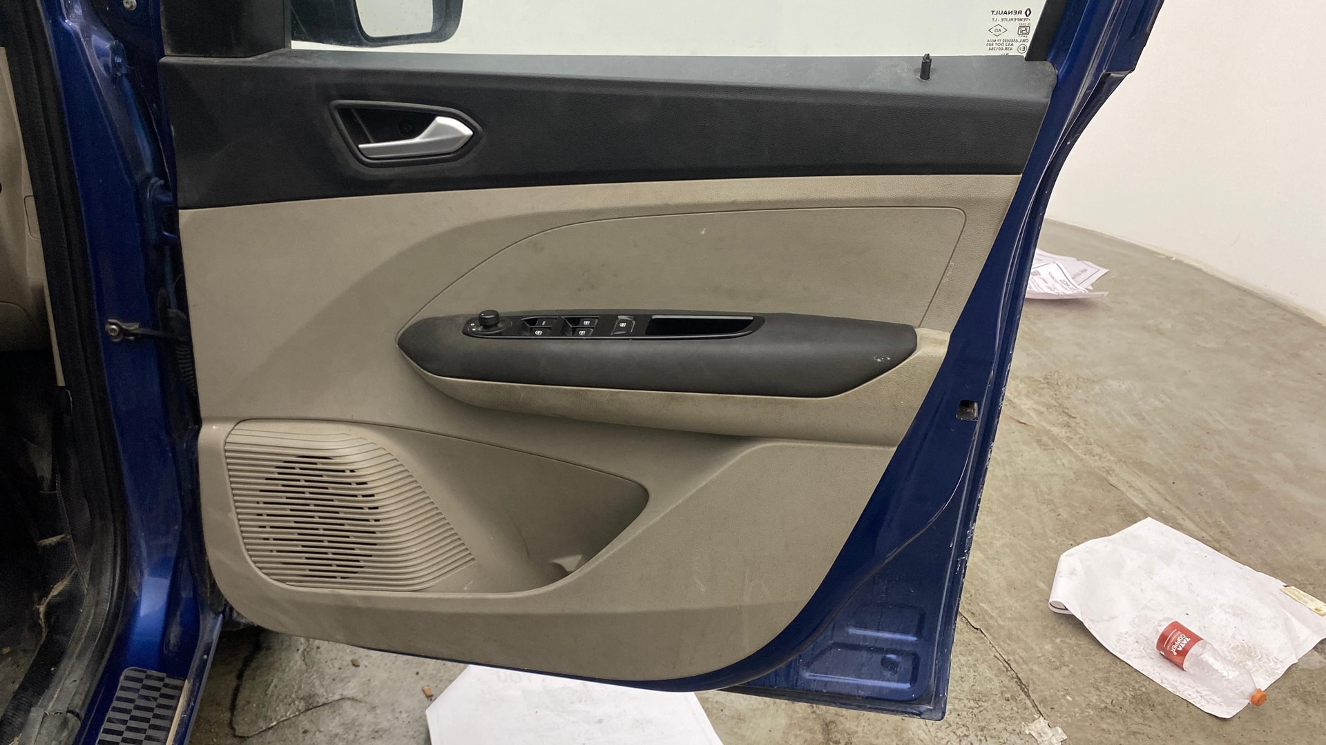 View 2020 Renault Triber RXZ Image 34 Used 2020 Renault Triber RXZ Image 34