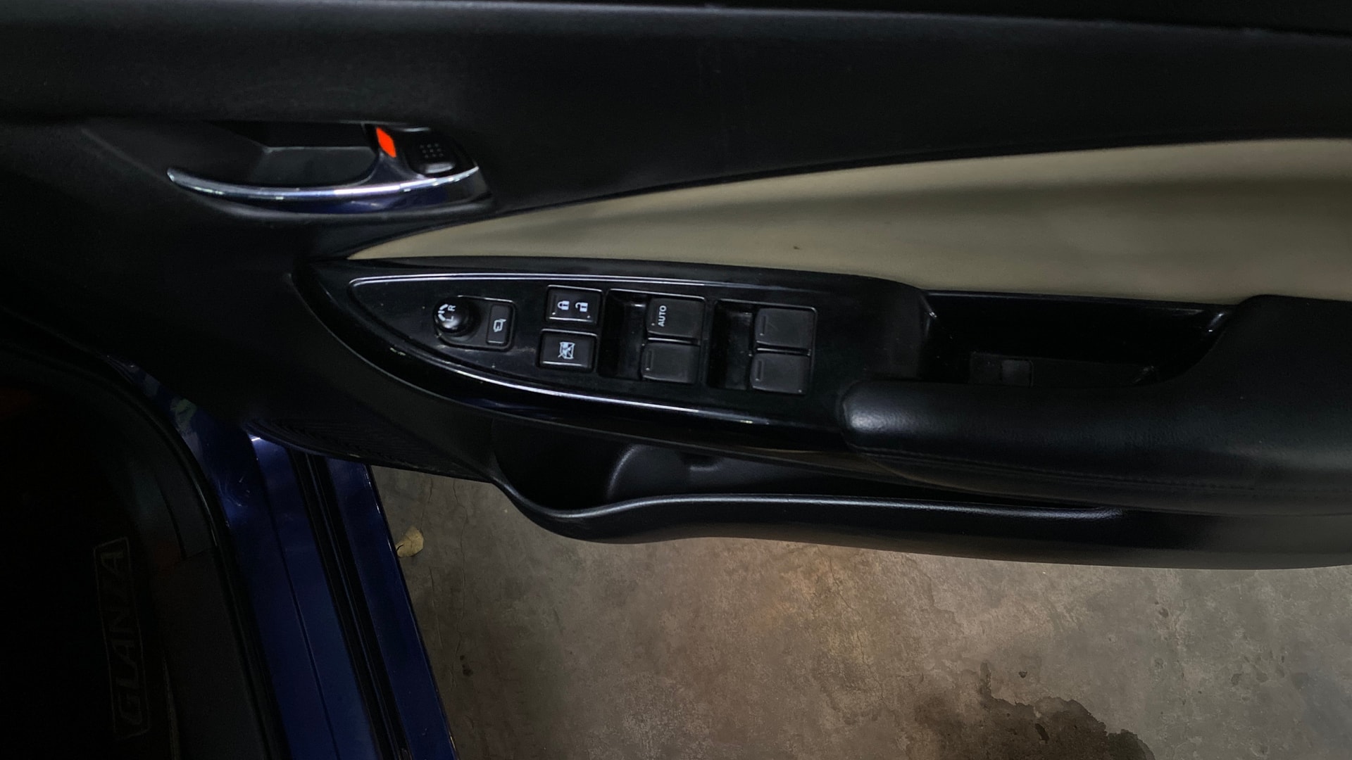 View 2022 Toyota Glanza V MT Image 39 Used 2022 Toyota Glanza V MT Image 39