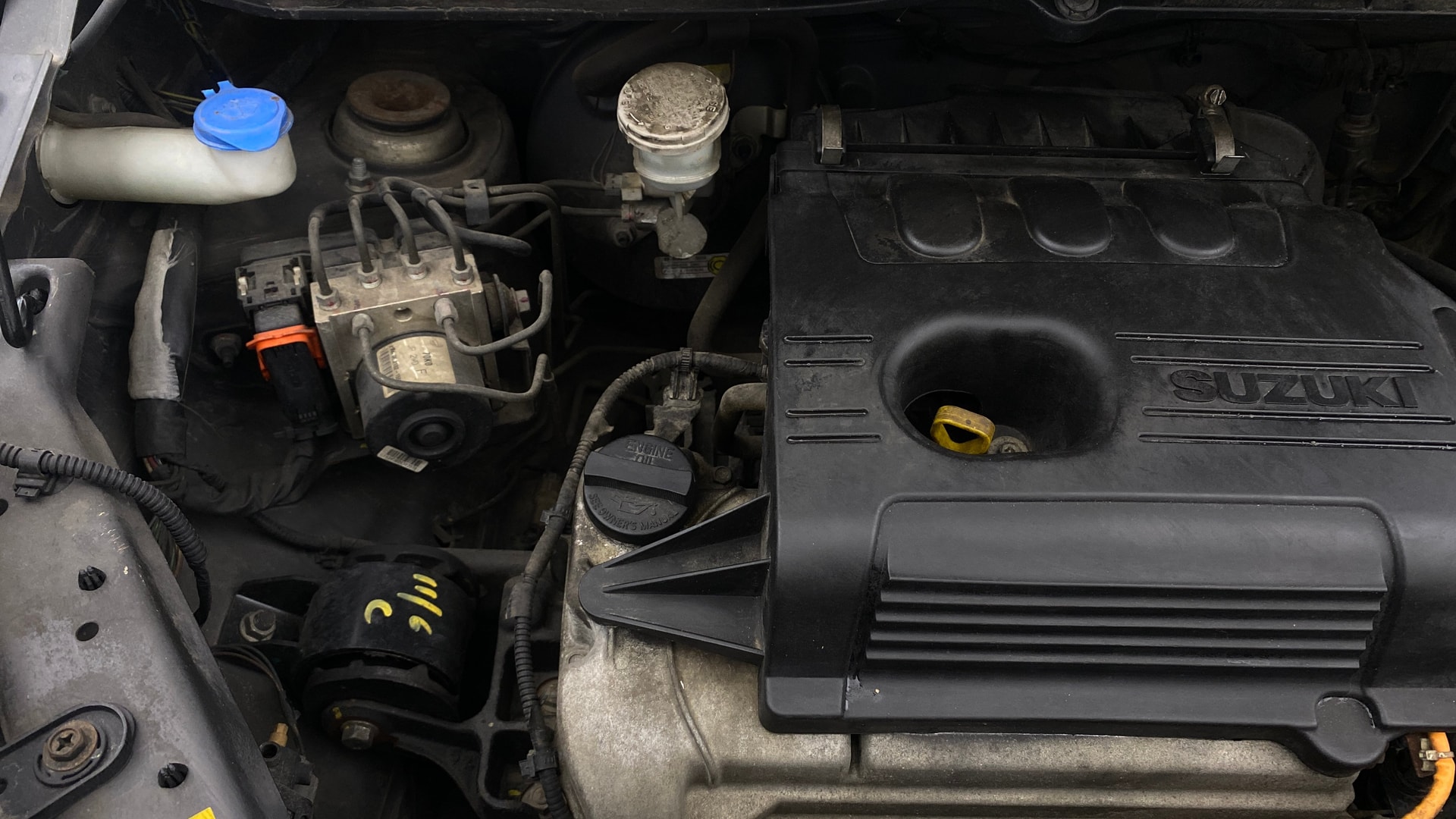 View 2018 Maruti Suzuki 1000 Base Variant Image 3 Used 2018 Maruti Suzuki 1000 Base Variant Image 3