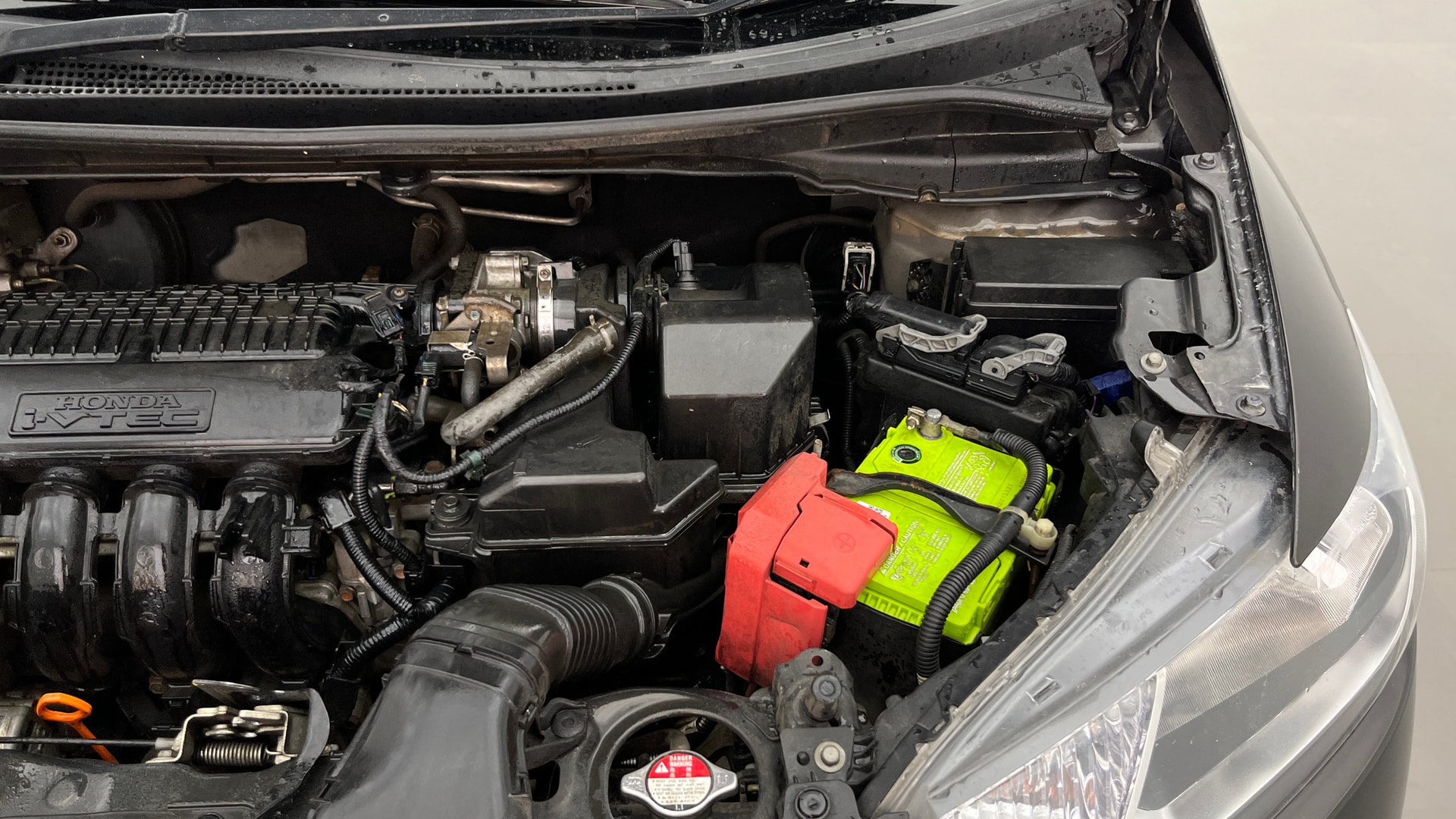 View 2015 Honda Jazz E MT Diesel Image 13 Used 2015 Honda Jazz E MT Diesel Image 13
