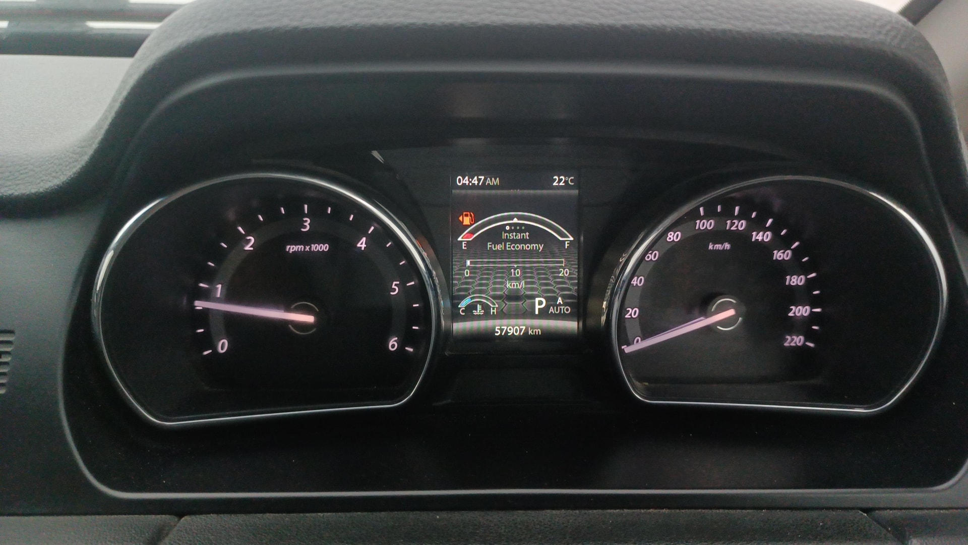 View 2018 Tata Hexa XMA 4X2 Image 21 Used 2018 Tata Hexa XMA 4X2 Image 21
