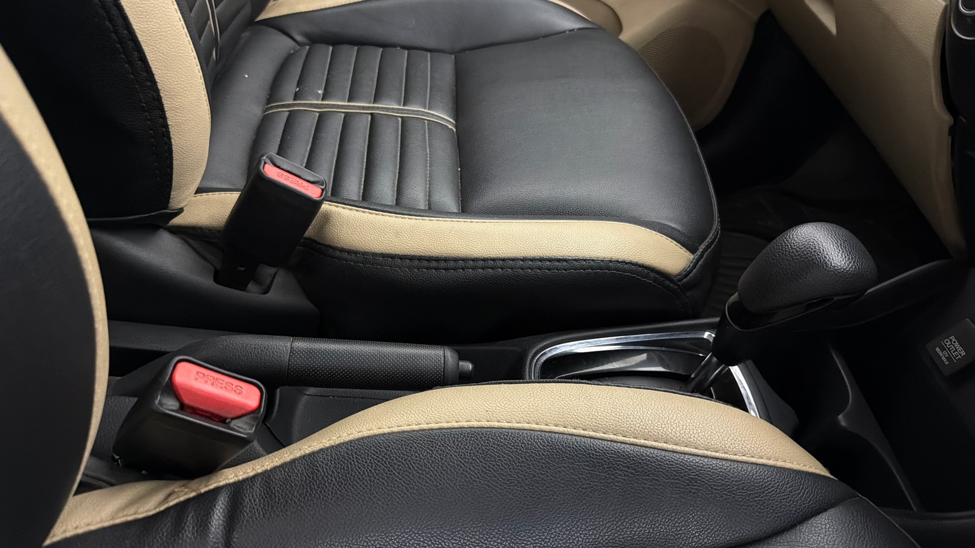 View 2018 Honda Amaze E MT Petrol BS IV Image 39 Used 2018 Honda Amaze E MT Petrol BS IV Image 39