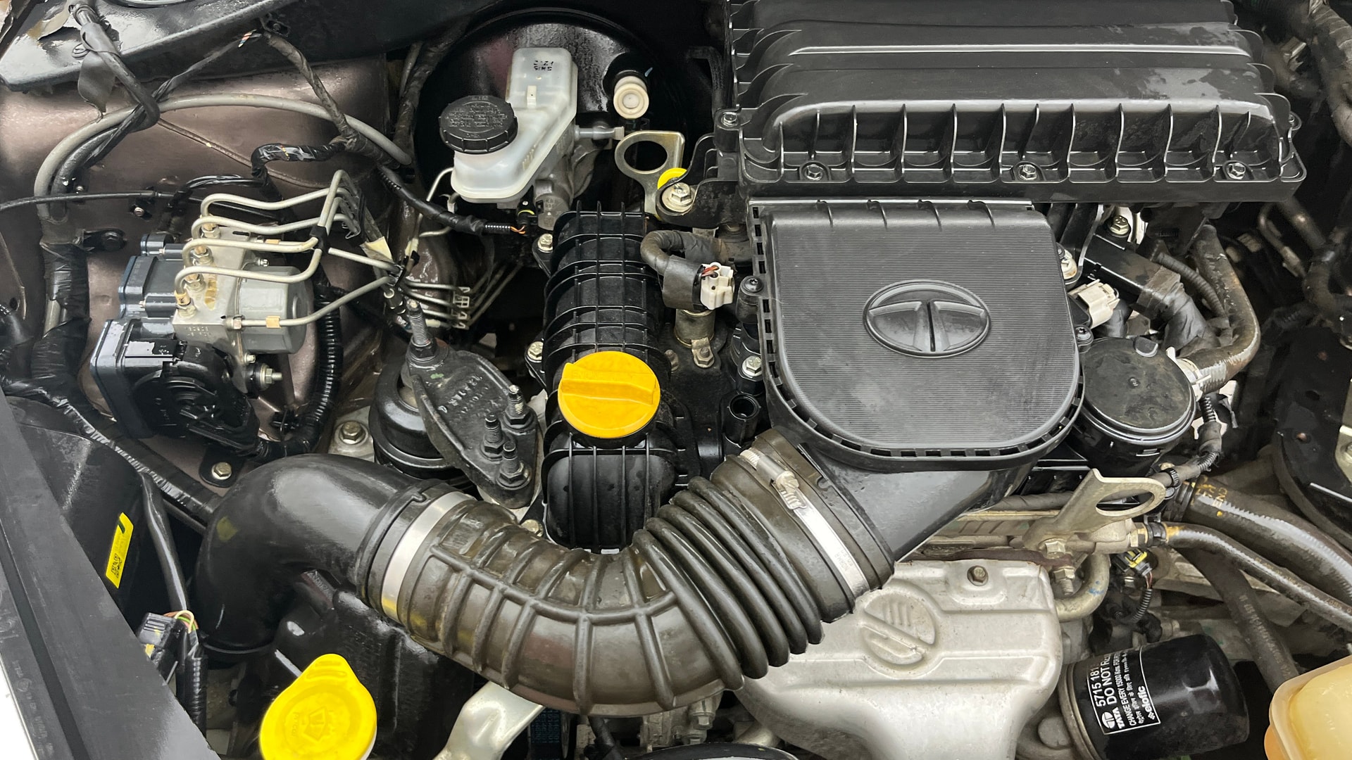 View 2019 Tata Tiago Revotorq XB Image 3 Used 2019 Tata Tiago Revotorq XB Image 3
