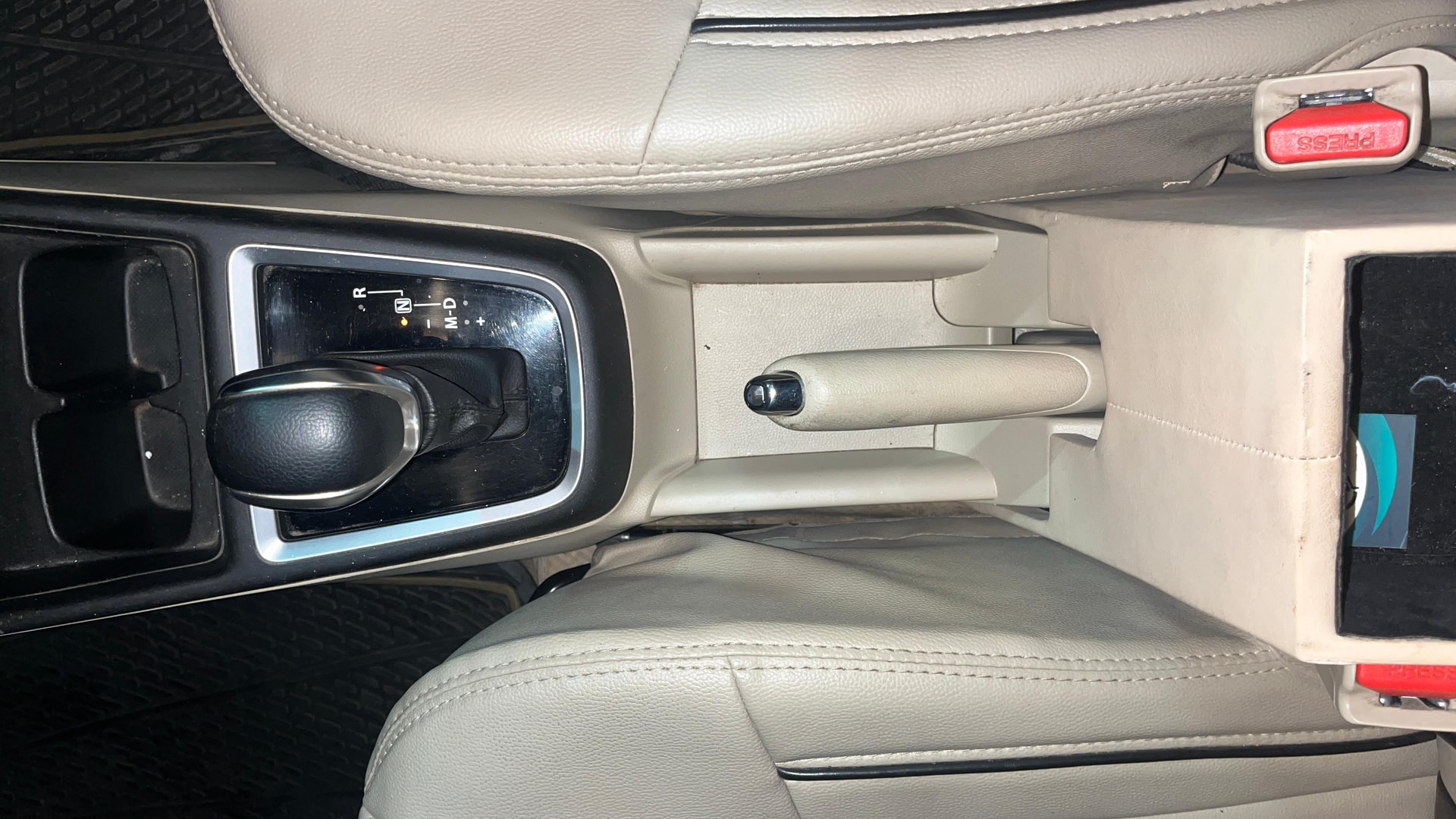 View 2022 Maruti Suzuki 1000 Base Variant Image 37 Used 2022 Maruti Suzuki 1000 Base Variant Image 37