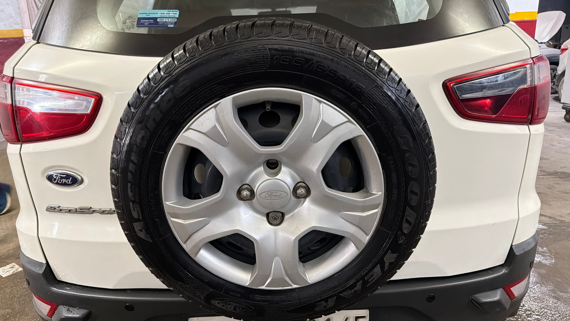 View 2017 Ford EcoSport 1.5 TDCi Diesel Ambiente BS IV Image 25 Used 2017 Ford EcoSport 1.5 TDCi Diesel Ambiente BS IV Image 25