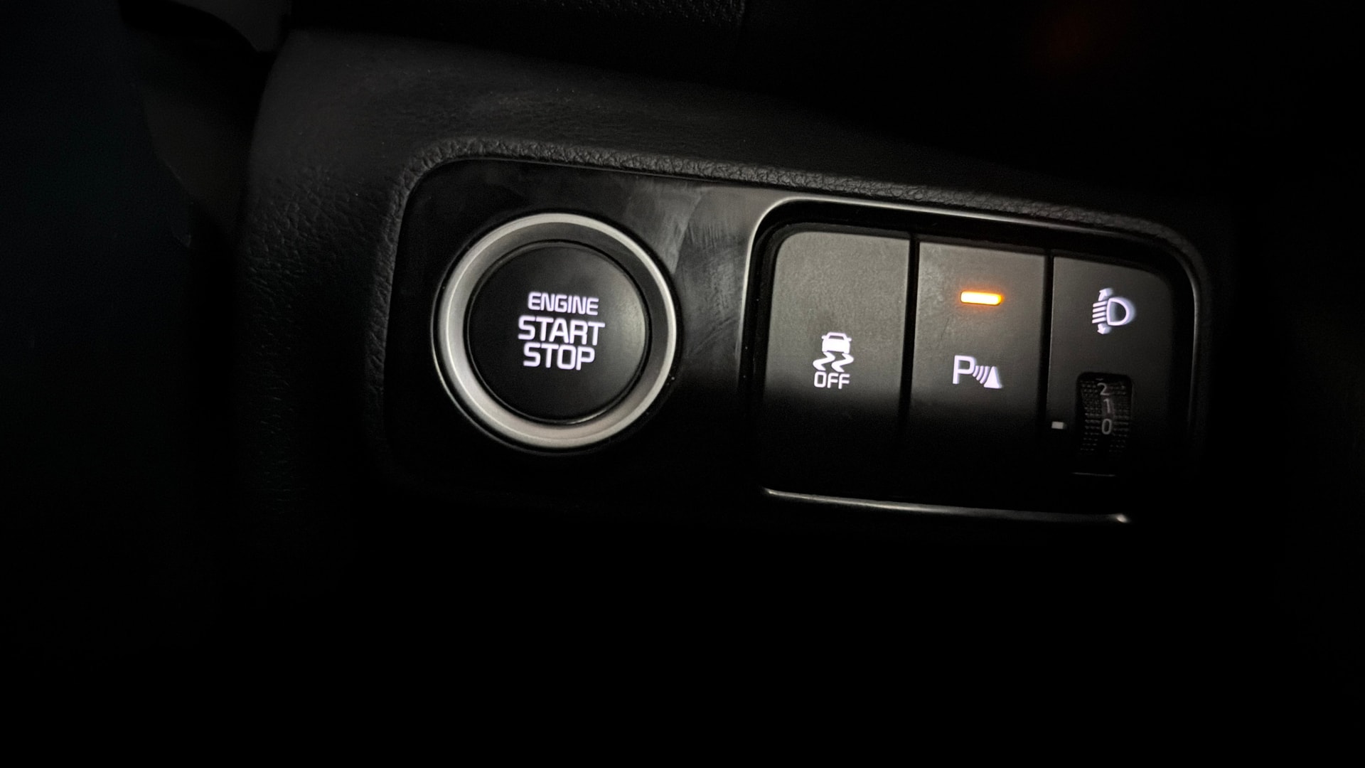 View 2020 Kia Sonet GTX Plus DCT Petrol Image 36 Used 2020 Kia Sonet GTX Plus DCT Petrol Image 36