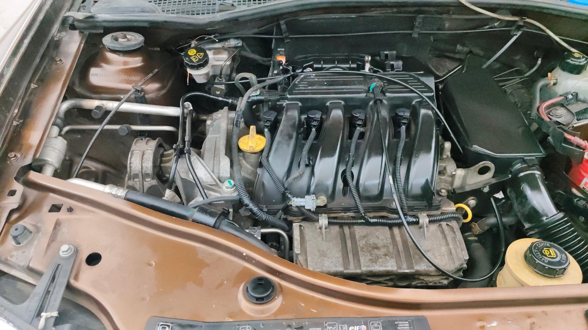 View 2013 Renault Duster Petrol RXL Image 3 Used 2013 Renault Duster Petrol RXL Image 3