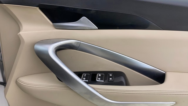 View MG Hector Image 40 Used MG Hector Image 40