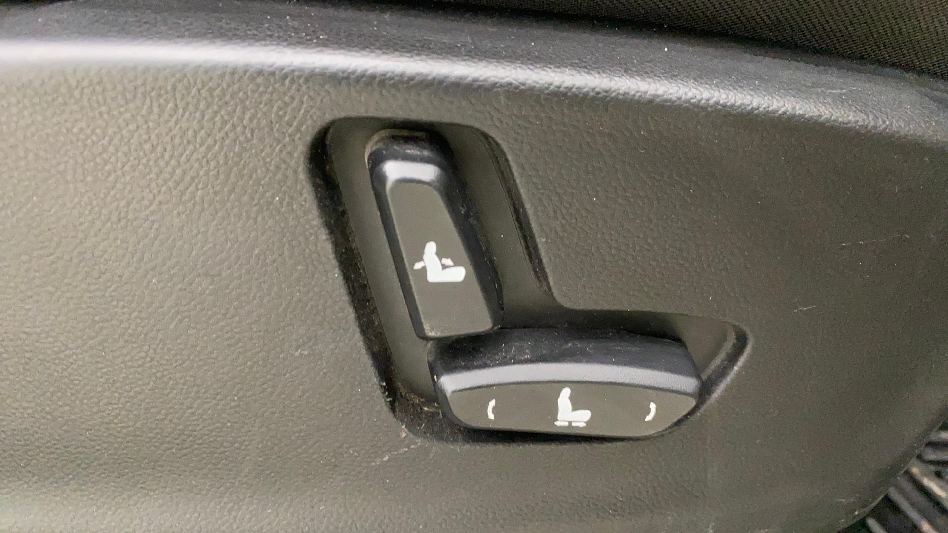 View 2022 MG Hector Sharp CVT Petrol Image 11 Used 2022 MG Hector Sharp CVT Petrol Image 11