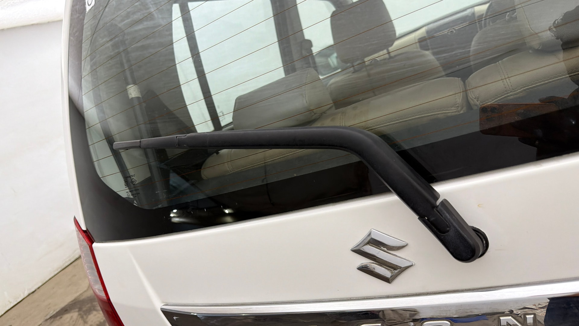 View 2017 Maruti Suzuki 1000 Base Variant Image 41 Used 2017 Maruti Suzuki 1000 Base Variant Image 41