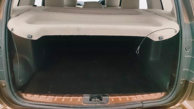 View Renault Duster Image 10 Used Renault Duster Image 10