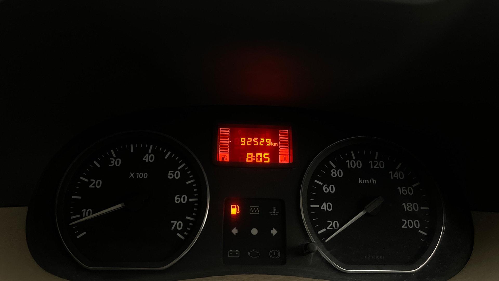 View 2015 Nissan Terrano XL P Image 19 Used 2015 Nissan Terrano XL P Image 19