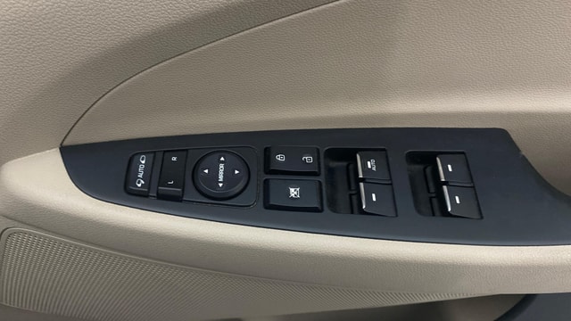 View Hyundai Tucson Image 40 Used Hyundai Tucson Image 40