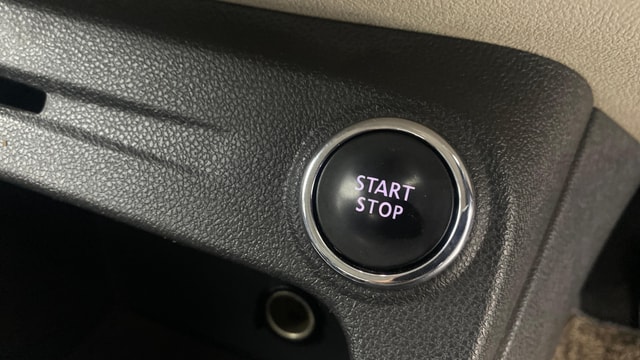 View Renault Captur Image 40 Used Renault Captur Image 40