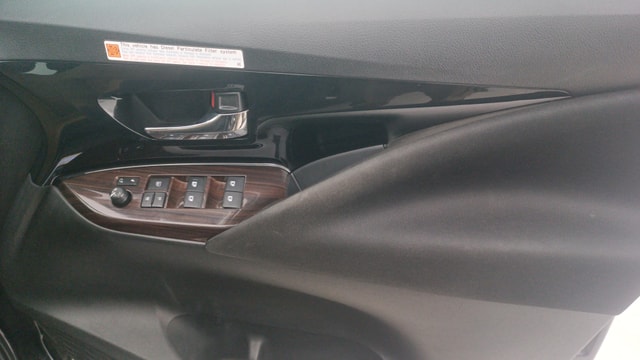 View Toyota Innova Crysta Image 40 Used Toyota Innova Crysta Image 40