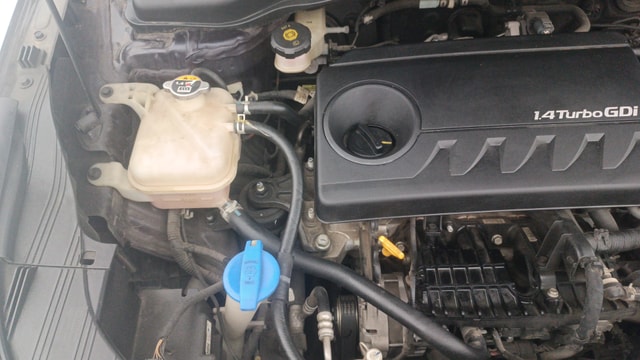 View Kia Carens Image 27 Used Kia Carens Image 27