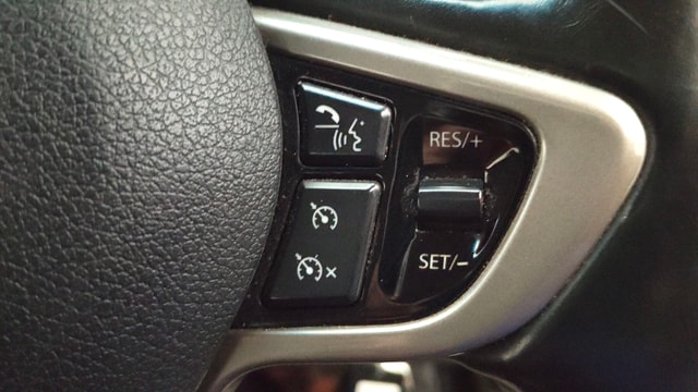 View Tata Hexa Image 3 Used Tata Hexa Image 3