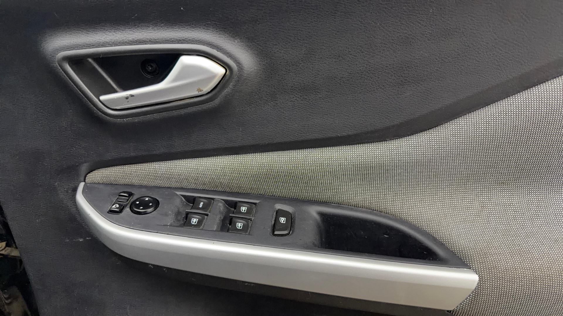 View 2022 Nissan Magnite XV Image 33 Used 2022 Nissan Magnite XV Image 33
