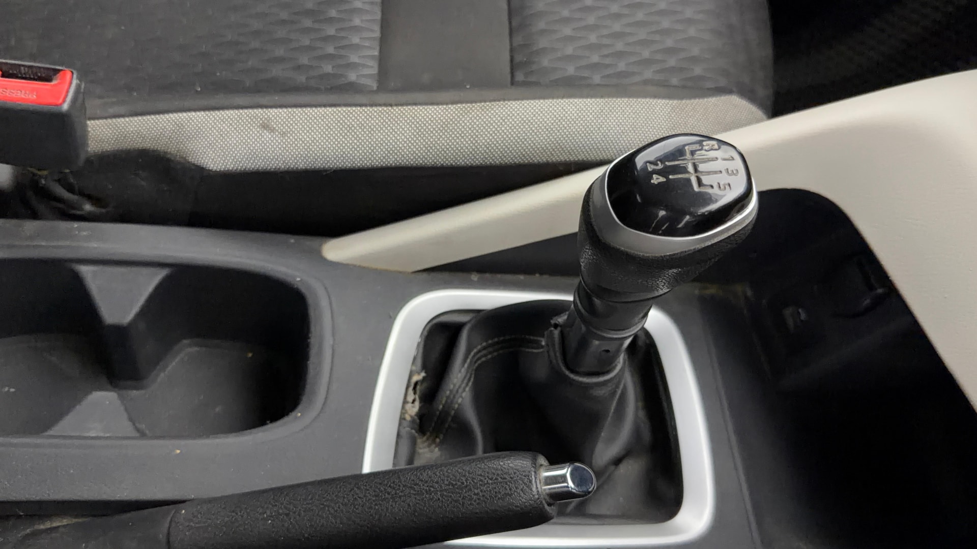 View 2022 Nissan Magnite XV Image 39 Used 2022 Nissan Magnite XV Image 39