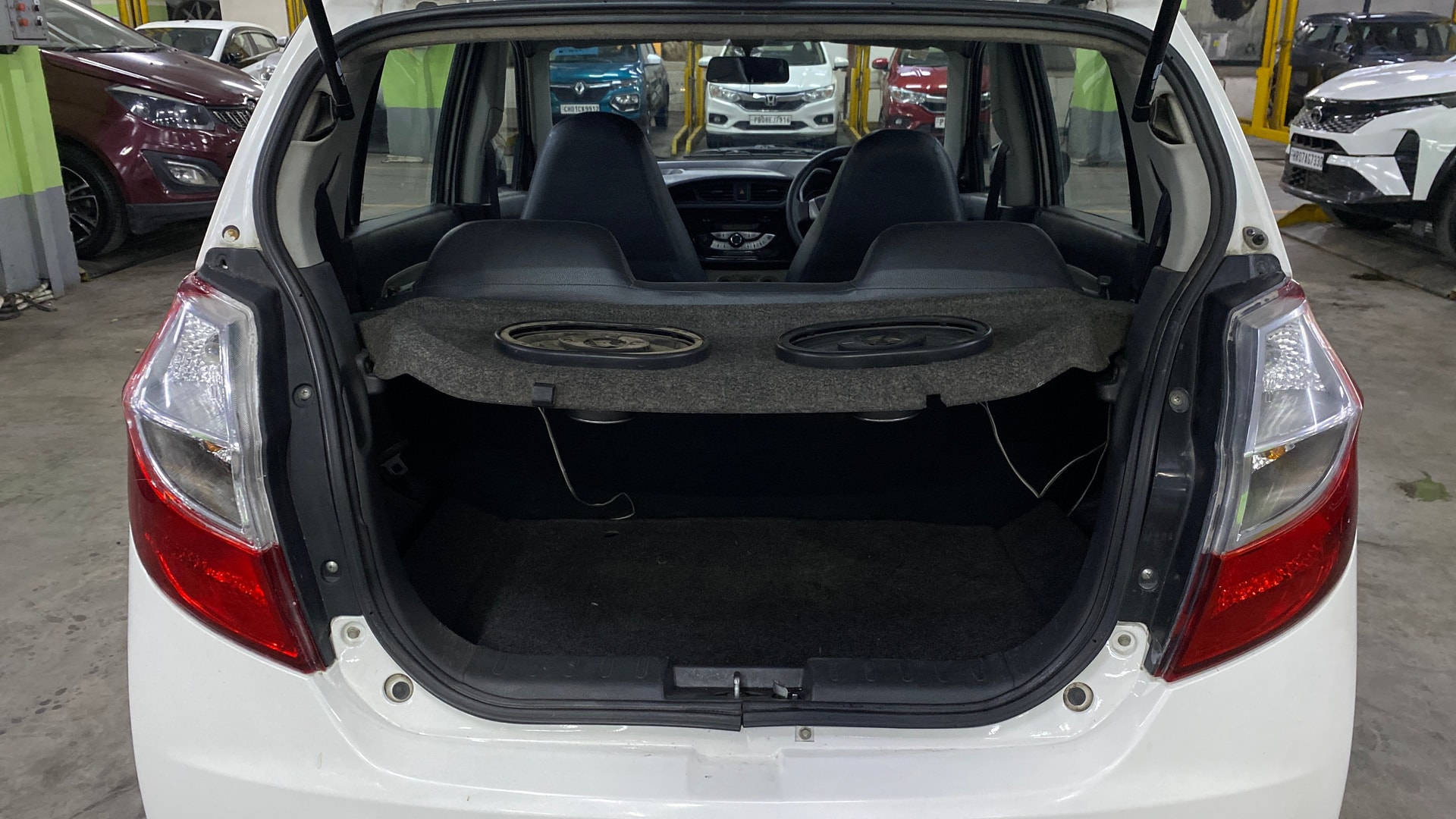 Used 2016 Maruti Suzuki Alto K10 Used 2016 Maruti Suzuki Alto K10