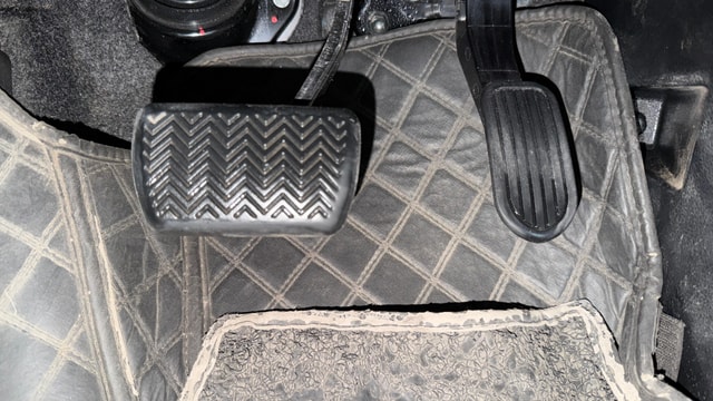View Toyota Innova Crysta Image 30 Used Toyota Innova Crysta Image 30
