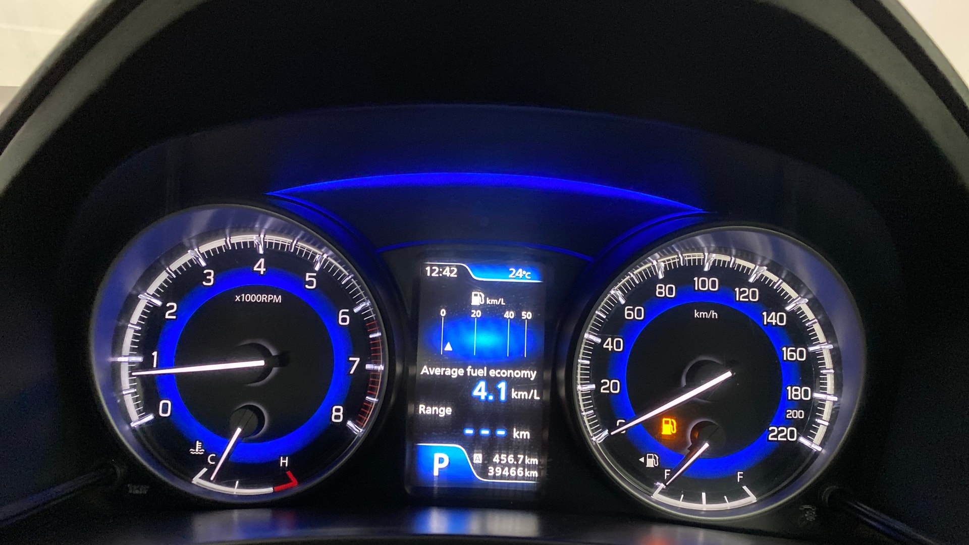 View 2018 Maruti Suzuki 1000 Base Variant Image 35 Used 2018 Maruti Suzuki 1000 Base Variant Image 35